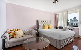 Riverside 3Br With Easy Transport 20Mins To City Centre