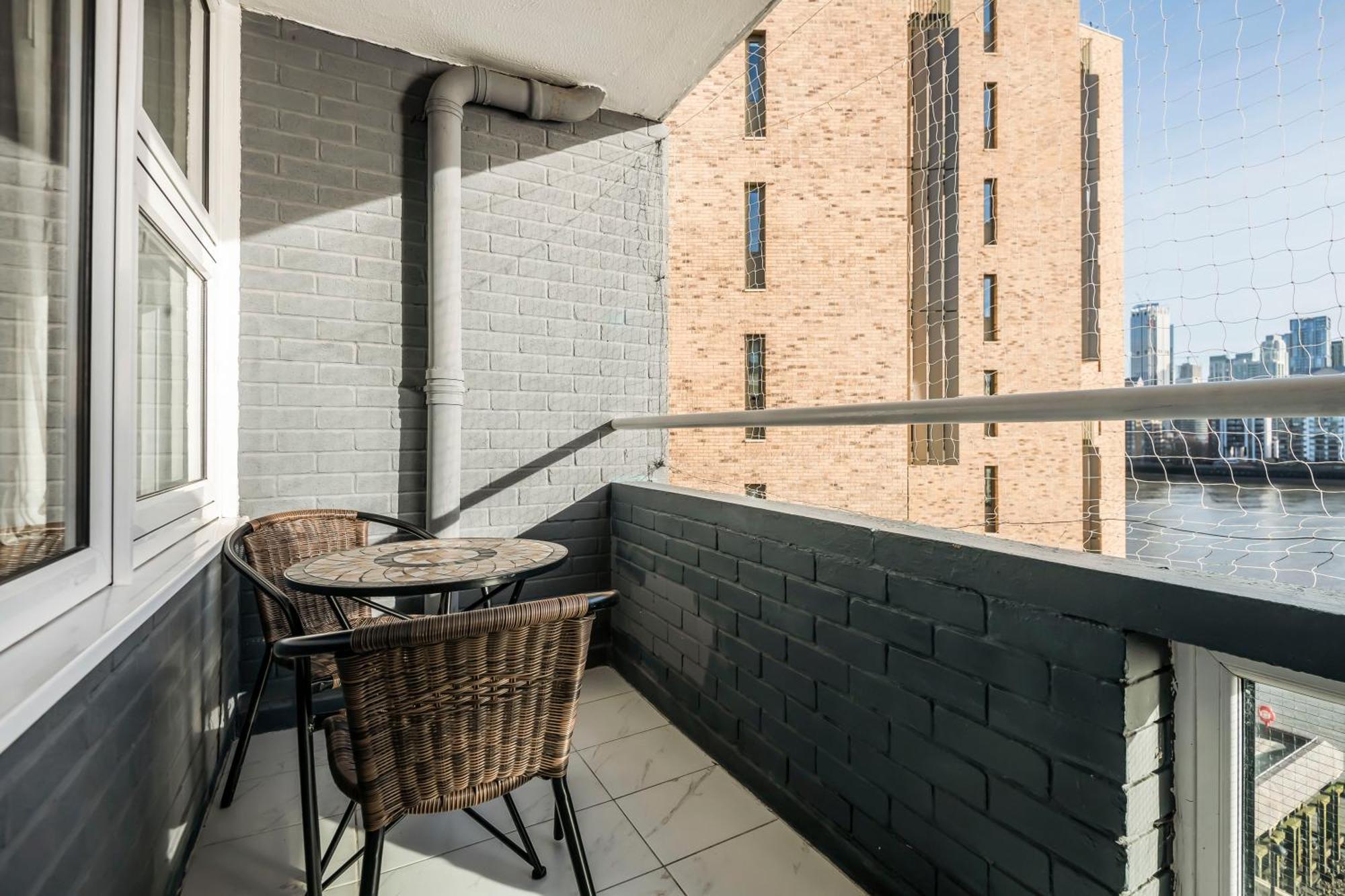 Riverside 3Br With Easy Transport 20Mins To City Centre Londra Esterno foto