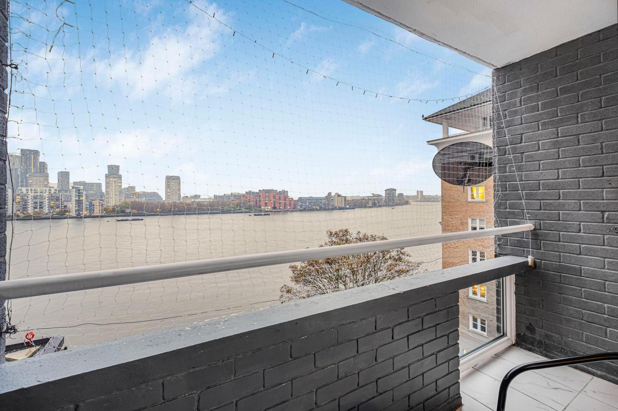 Riverside 3Br With Easy Transport 20Mins To City Centre Londra Esterno foto