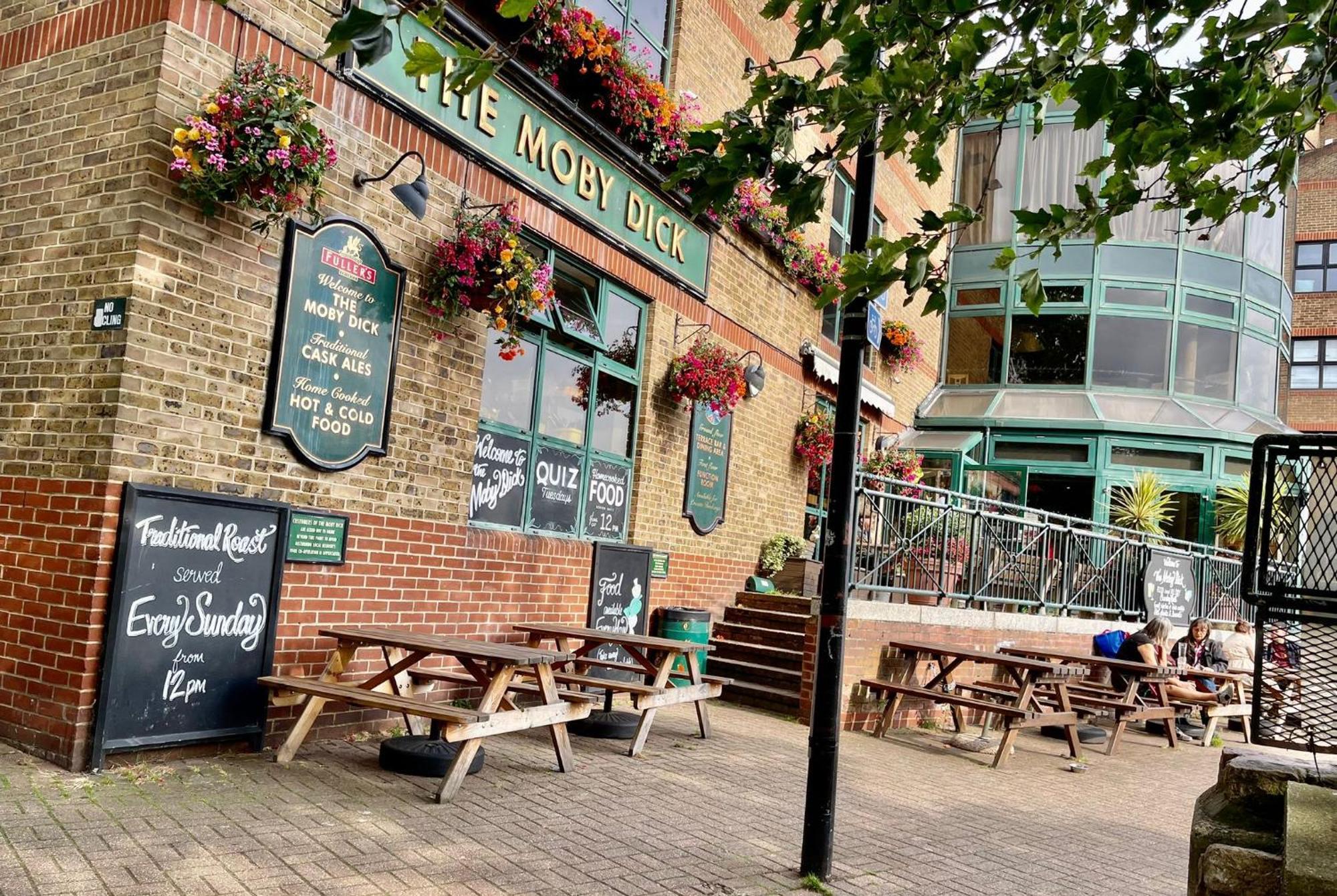 Riverside 3Br With Easy Transport 20Mins To City Centre Londra Esterno foto